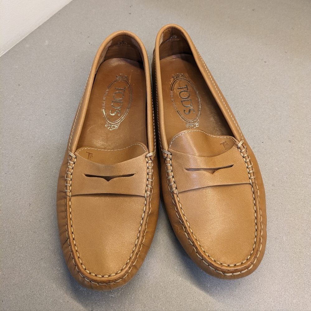 Tod's Tan Leather Penny Loafers